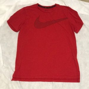 Nike T-shirt